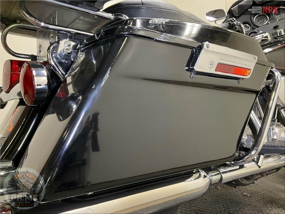 2001 Harley-Davidson FLHT ELECTRA GLIDE — фото 28