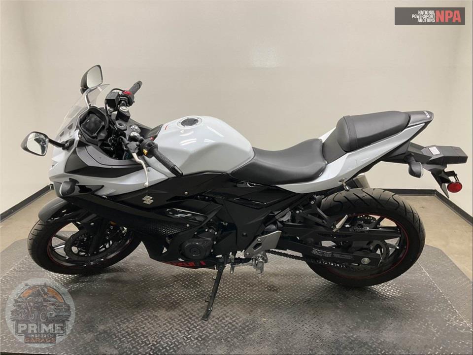 2020 Suzuki GSX250RM0 — фото 3