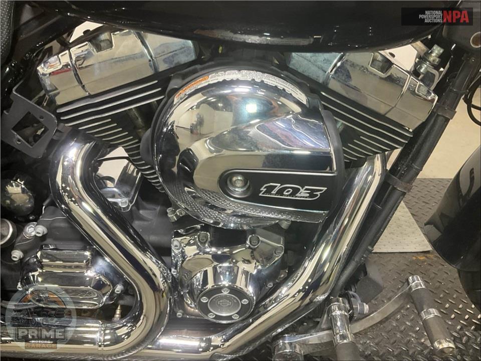 2015 Harley-Davidson FLRT FREE WHEELER — фото 6