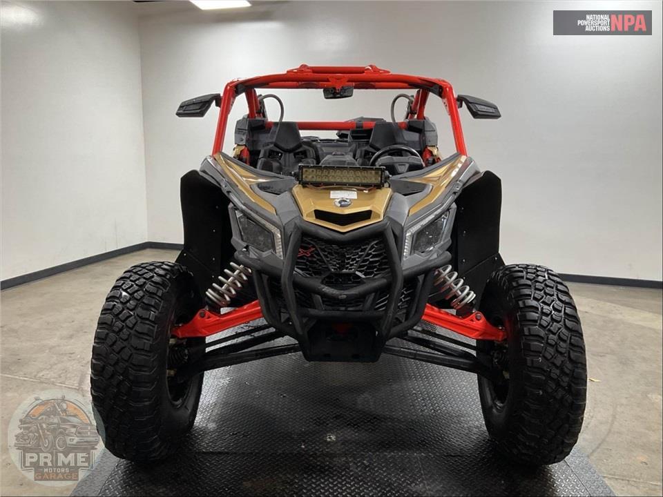 2018 Can-Am MAVERICK X3 X RS TURBO R — фото 2