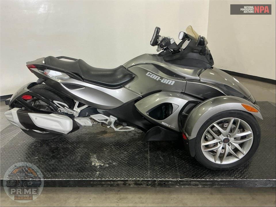 2013 Can-Am SPYDER RS SE5 — фото 1