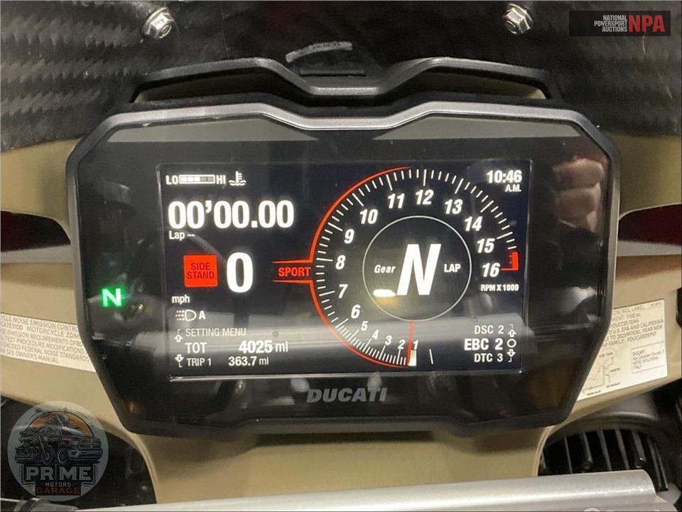 2023 Ducati PANIGALE V4 S — фото 5