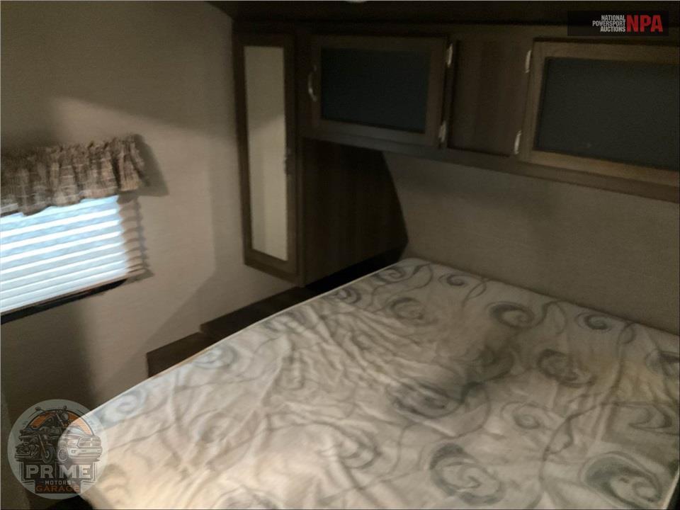2018 Keystone Rv M-31 BKPR - BULLET PREMIER SERIES — фото 11