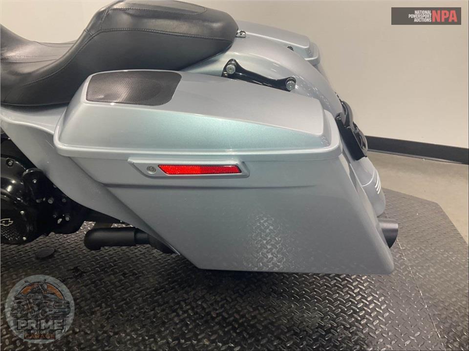 2019 Harley-Davidson FLHXS STREET GLIDE SPECIAL — фото 26
