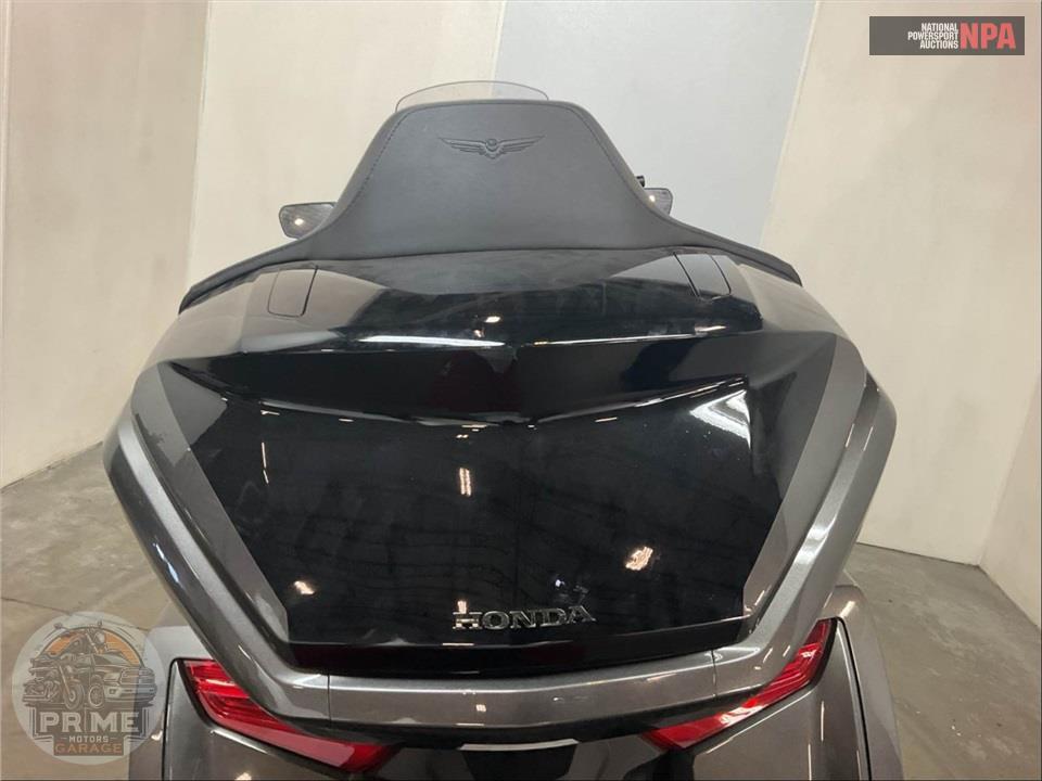 2024 Honda GL1800D GOLDWING TOUR DCT — фото 17