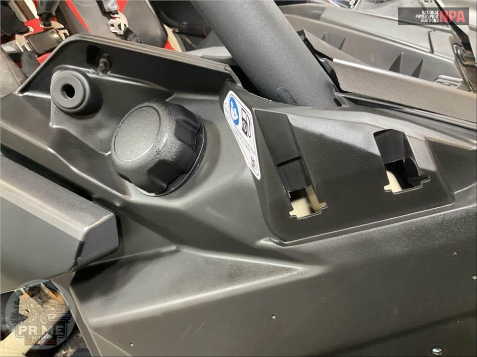 2022 Can-Am MAVERICK X3 MAX X RS TURBO RR SMART-SHOX (DESERT TAN & CARBON BLACK) — фото 13