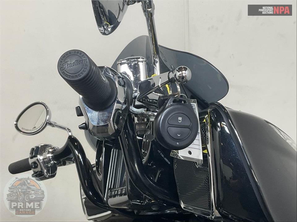 2020 Indian Motorcycle ROADMASTER — фото 11