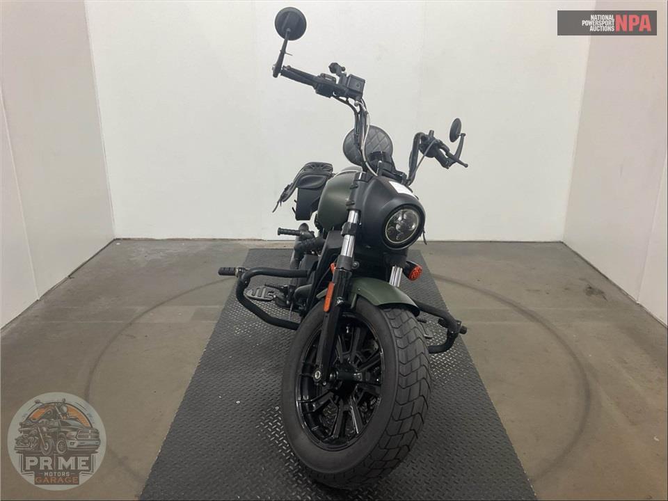 2023 Indian Motorcycle SCOUT BOBBER (ABS, SMOKE COLOR) — фото 2