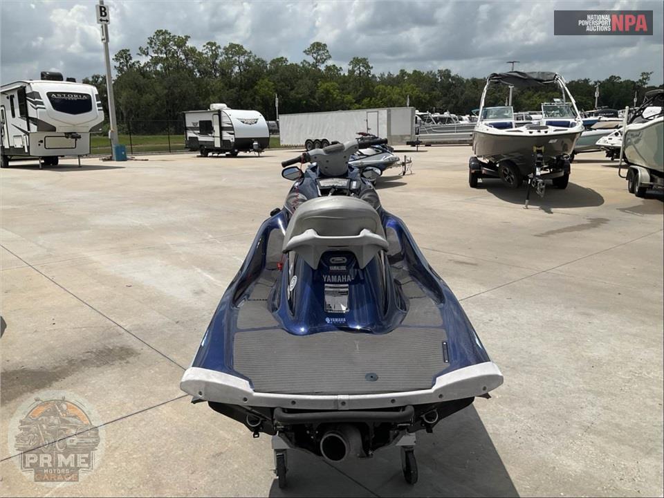 2012 Yamaha WAVE RUNNER VX CRUISER — фото 4