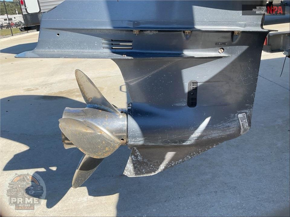 2013 Skeeter Boats SX 240(*)SALTWATER SERIES L=24/E-1-300HP YAMAHA OB — фото 11