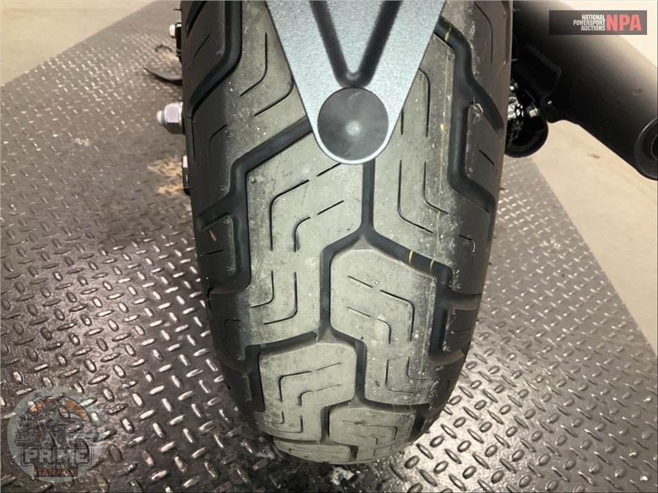 2025 Honda VT750CBS SHADOW PHANTOM ABS — фото 16