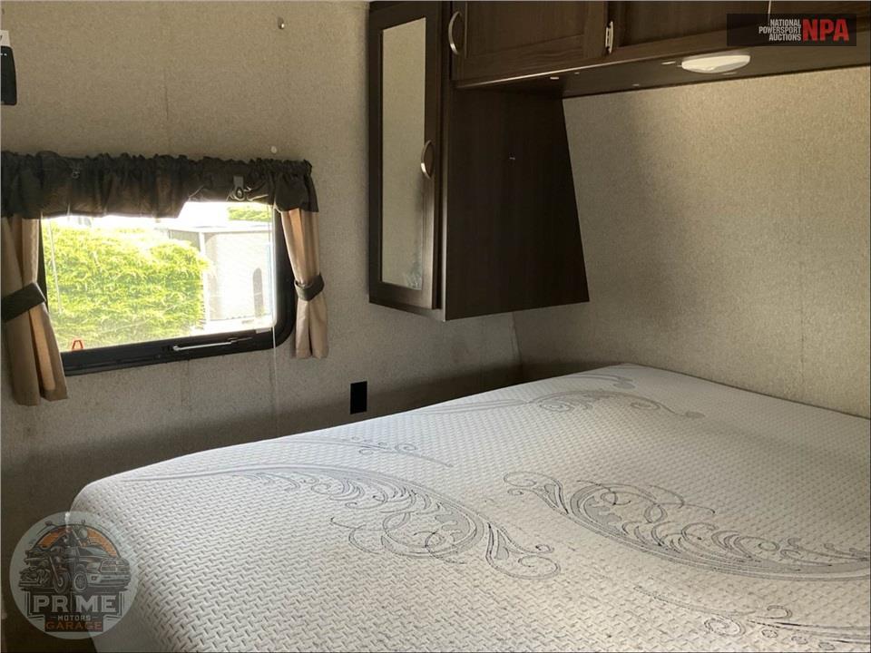 2018 Keystone Rv M-260 TBWE - SPRINGDALE ECO-LITE SERIES — фото 12