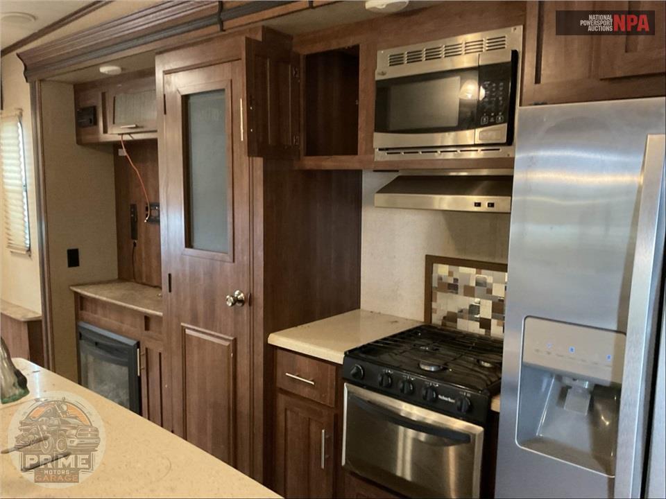 2017 Crossroads Rv M-3801 MD - VOLANTE HP FIFTH WHEEL SERIES — фото 6