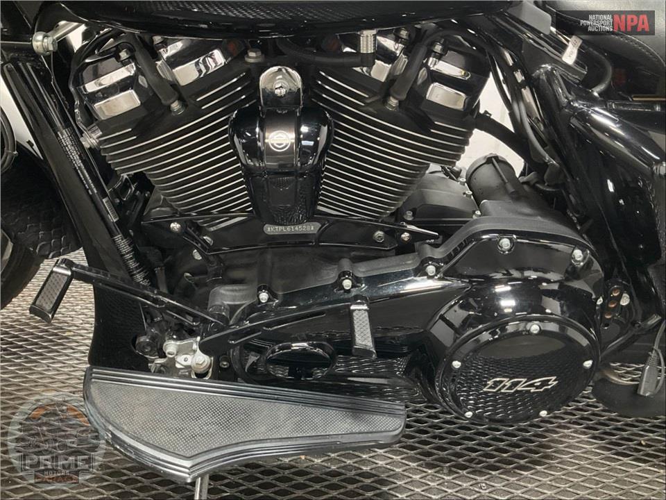 2020 Harley-Davidson FLTRXS ROAD GLIDE SPECIAL — фото 7