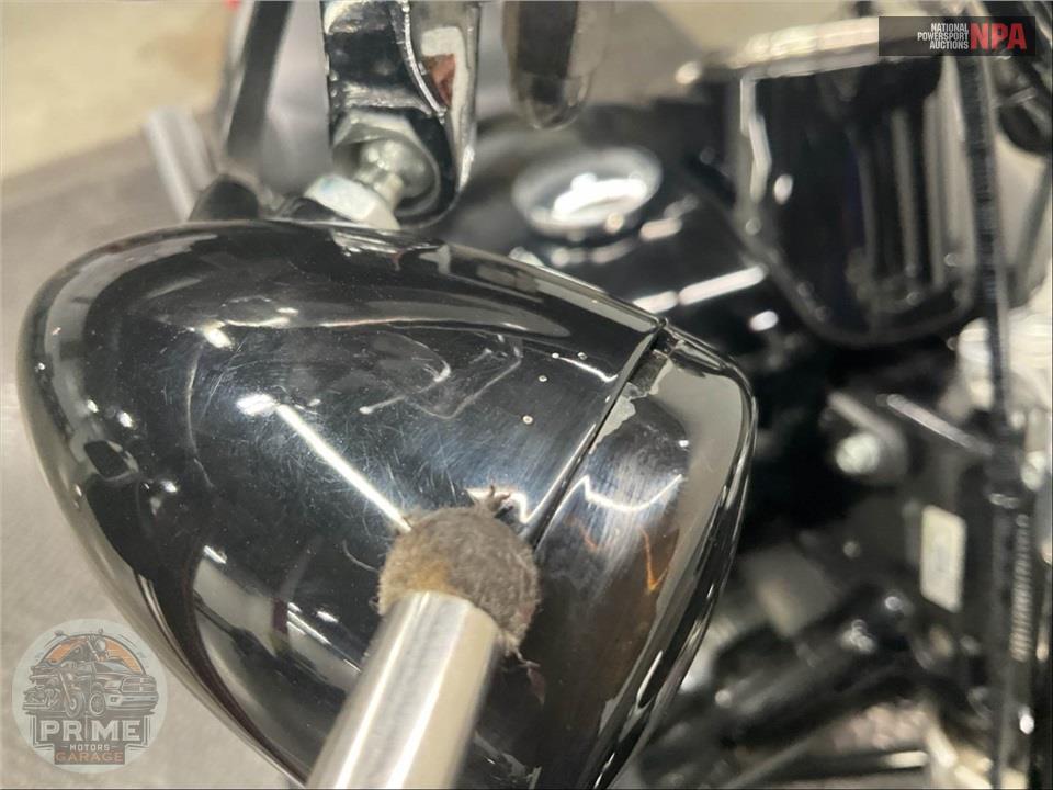 2021 Harley-Davidson FLSL SOFTAIL SLIM — фото 21
