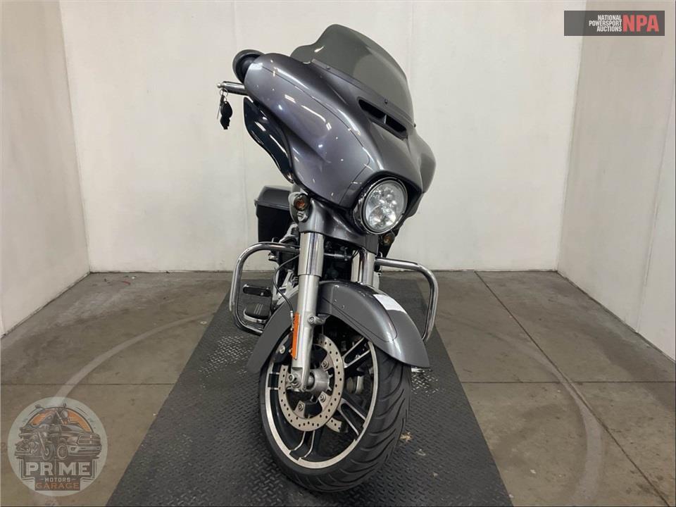 2014 Harley-Davidson FLHXS STREET GLIDE — фото 2