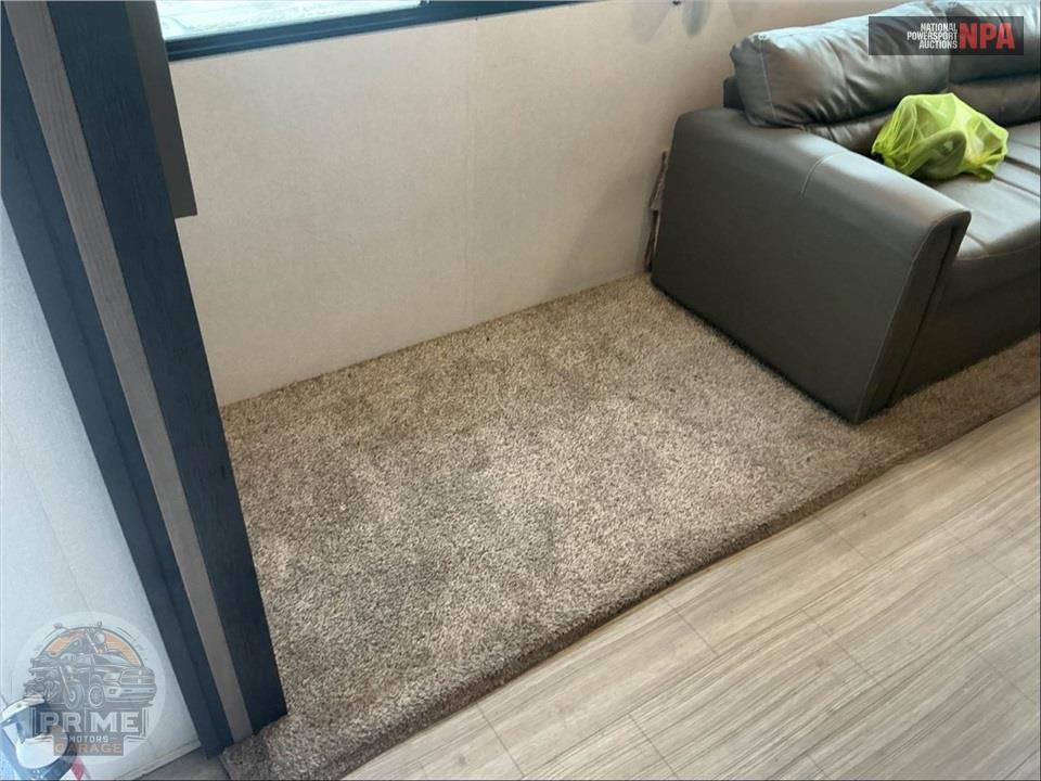 2021 Keystone Rv M-300 RLDS - HIDEOUT FIFTH WHEEL SERIES — фото 12