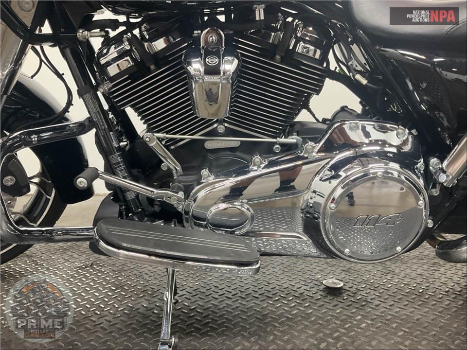 2022 Harley-Davidson FLTRXS ROAD GLIDE SPECIAL — фото 7