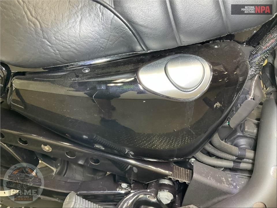 2016 Harley-Davidson XL883N IRON — фото 23