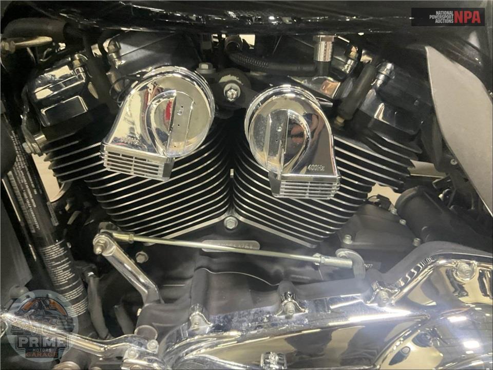 2021 Harley-Davidson FLHTCUTG TRI GLIDE ULTRA CLASSIC — фото 7