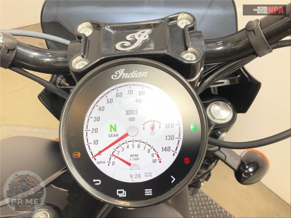 2025 Indian Motorcycle SPORT SCOUT LIMITED WITH TECHOLOGY PACKAGE (COLOR) — фото 5