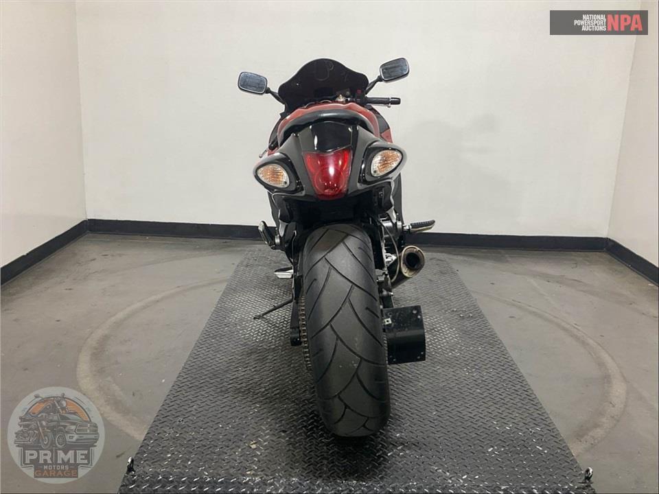 2011 Suzuki GSX1300RL1 HAYABUSA — фото 4