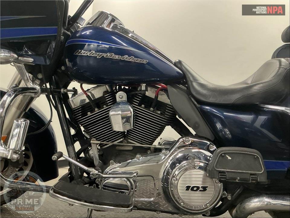 2012 Harley-Davidson FLTRU ROAD GLIDE ULTRA — фото 7