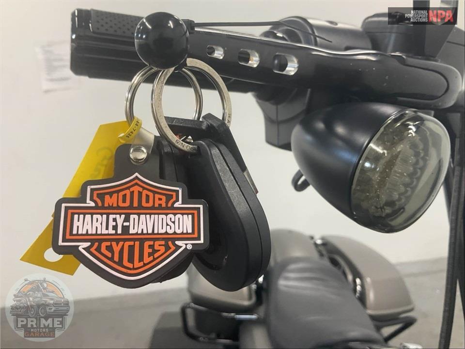 2018 Harley-Davidson FLHRXS ROAD KING SPECIAL — фото 10