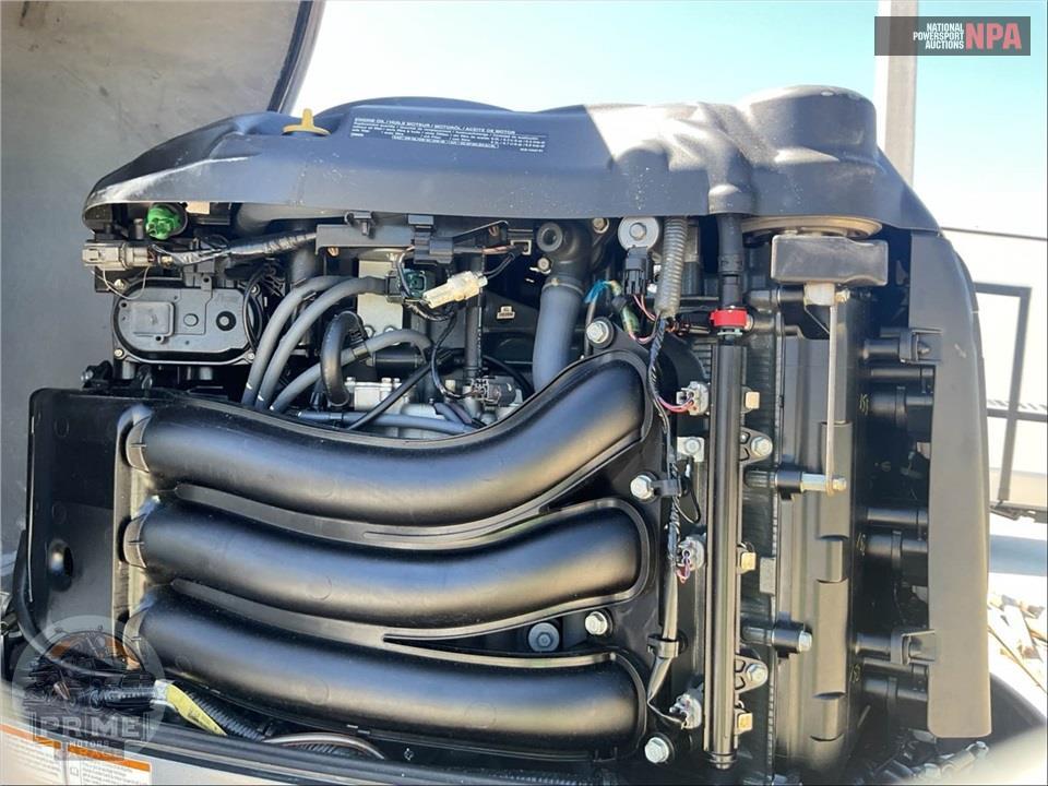 2018 Century  Boats 2200 CC(*) L=22/E=1-225HP YAMAHA OB — фото 8