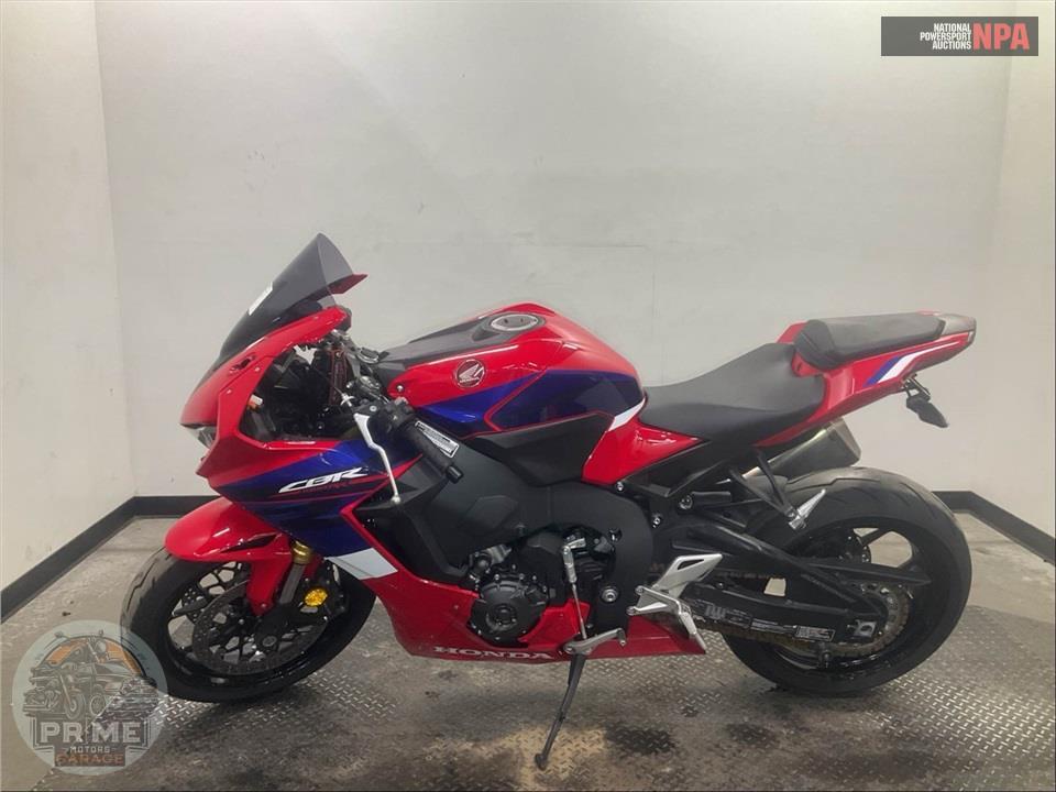 2022 Honda CBR1000RA (ABS) — фото 3