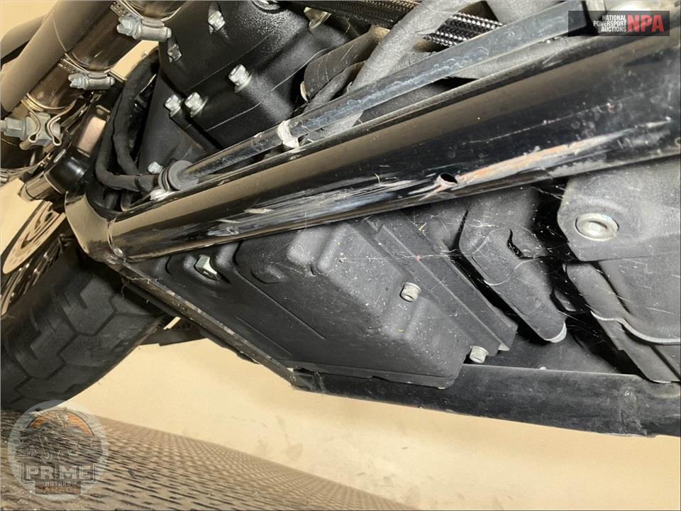2018 Harley-Davidson FXBB STREET BOB — фото 13