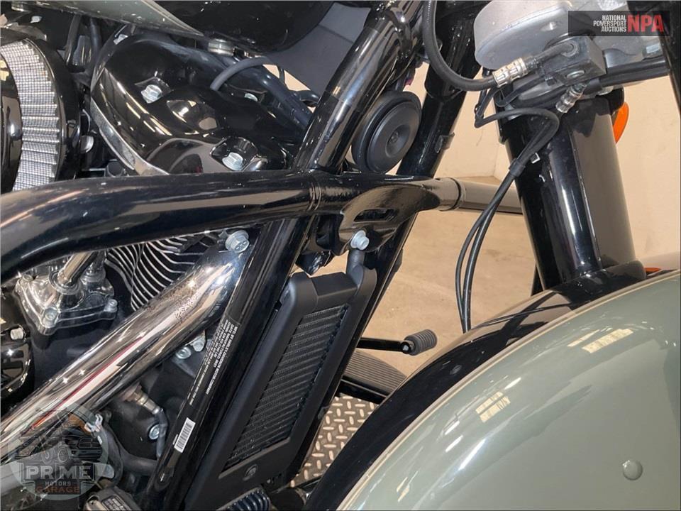 2021 Harley-Davidson FLHCS HERITAGE CLASSIC 114 — фото 13