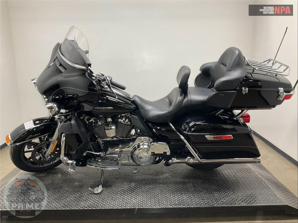 2014 Harley-Davidson FLHTK ELECTRA GLIDE ULTRA LIMITED — фото 3