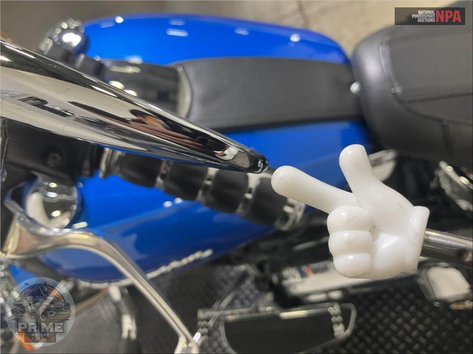 2018 Harley-Davidson FLDE DELUXE — фото 19