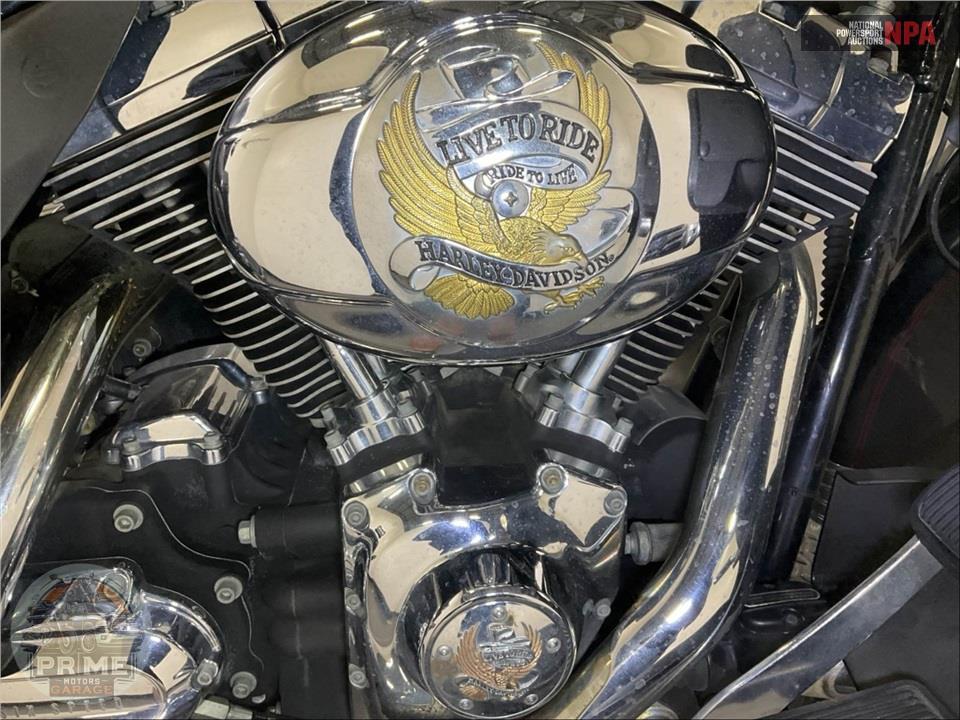 2008 Harley-Davidson FLHTCU ULTRA CLASSIC ELECTRA GLIDE — фото 10