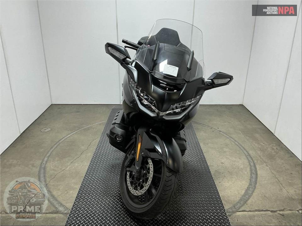 2021 Honda GL1800D GOLDWING TOUR DCT — фото 2
