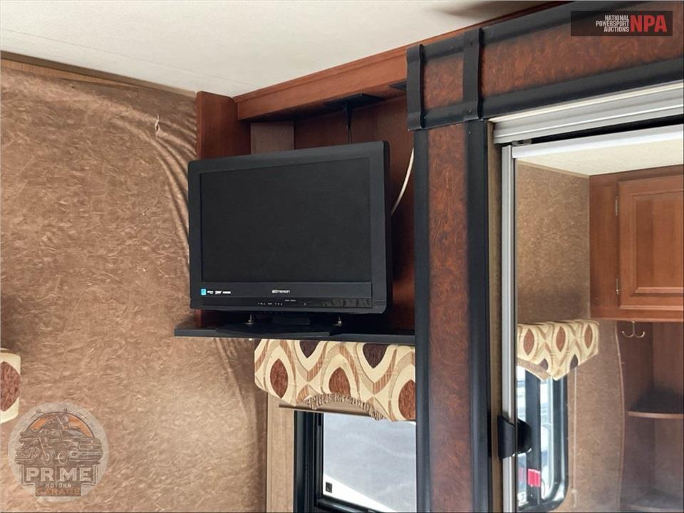 2015 Coachmen By Forest River M-280 DS CHEVROLET 4500 - LEPRECHAUN SERIES — фото 37