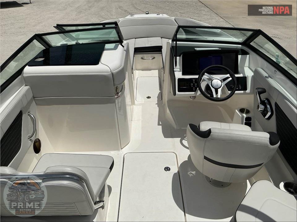 2025 Sea Ray Boats SPX 230(*) SPX SERIES L=24/E=1-200HP MERCURY OB — фото 18