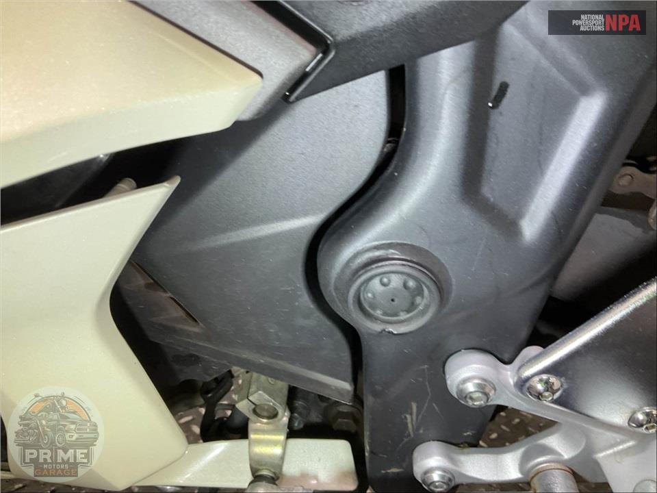 2024 Yamaha YZF-R3 — фото 9