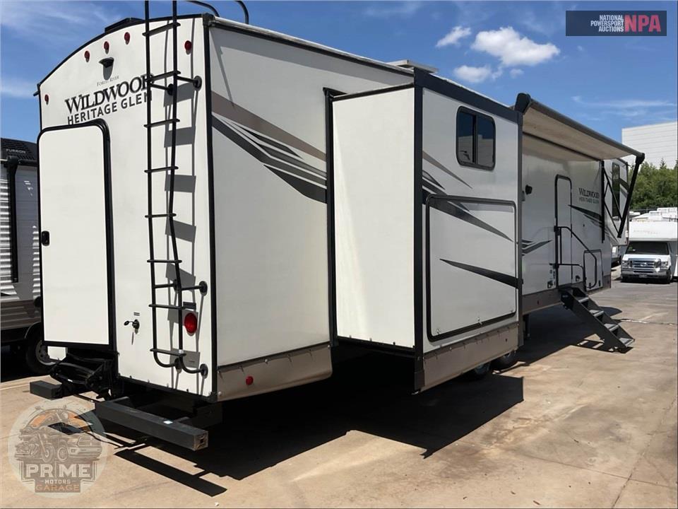 2023 Wildwood By Forest River M-356QB - HERITAGE GLEN FIFTH WHEEL SERIES — фото 4