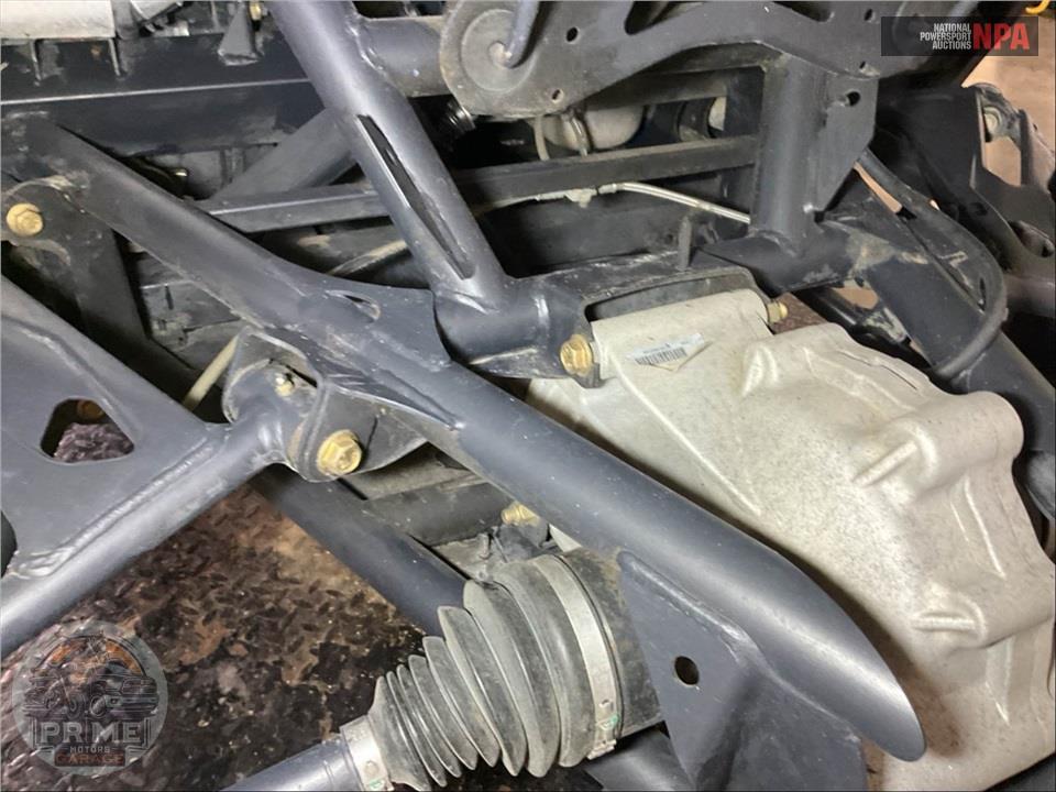 2016 Can-Am MAVERICK 1000R TURBO X DS — фото 20