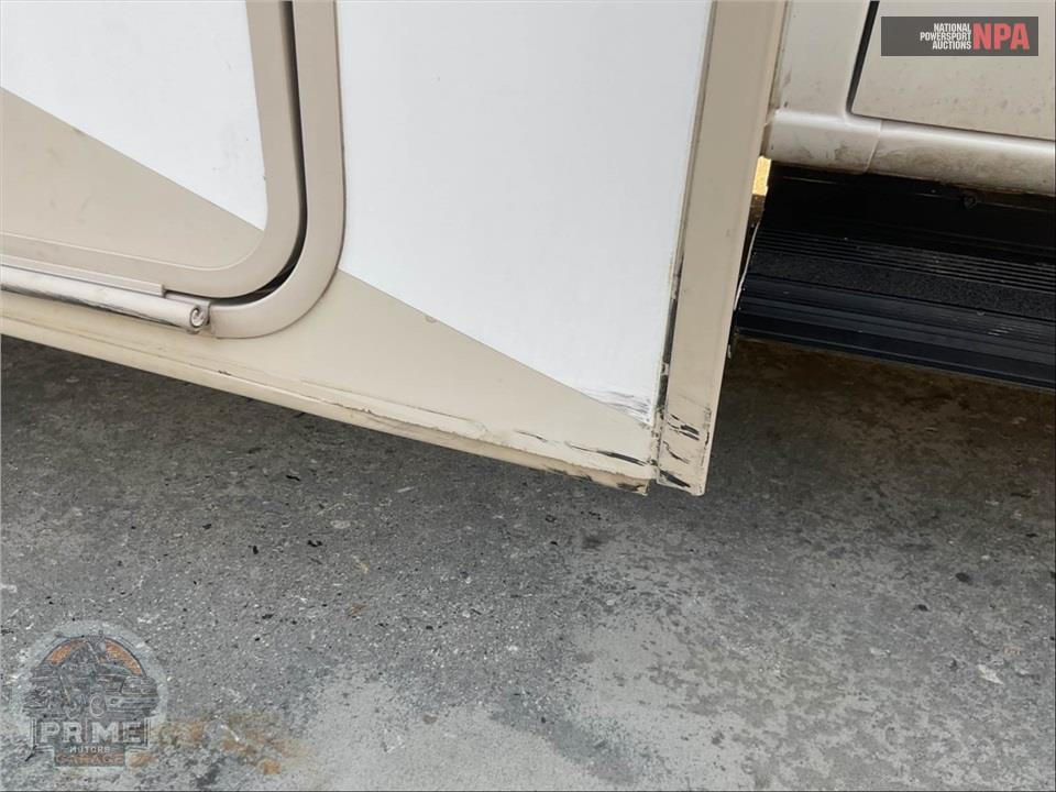 2018 Thor Motor Coach M-31W E450-V10 CHATEAU SERIES — фото 66