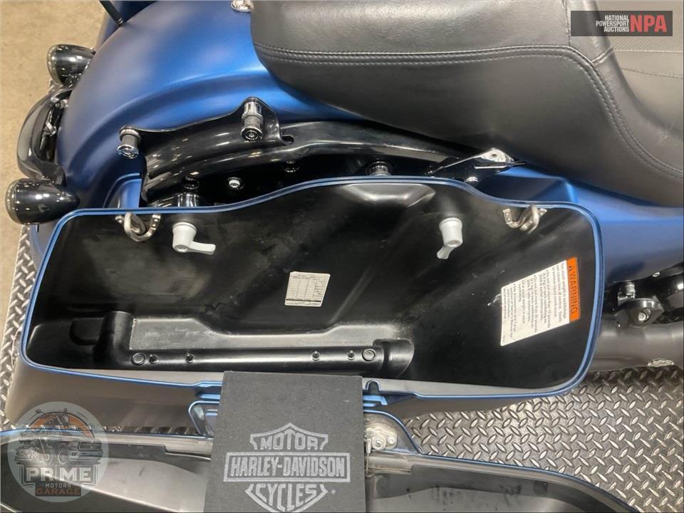 2018 Harley-Davidson FLHXS STREET GLIDE SPECIAL ANNIVERSARY — фото 22