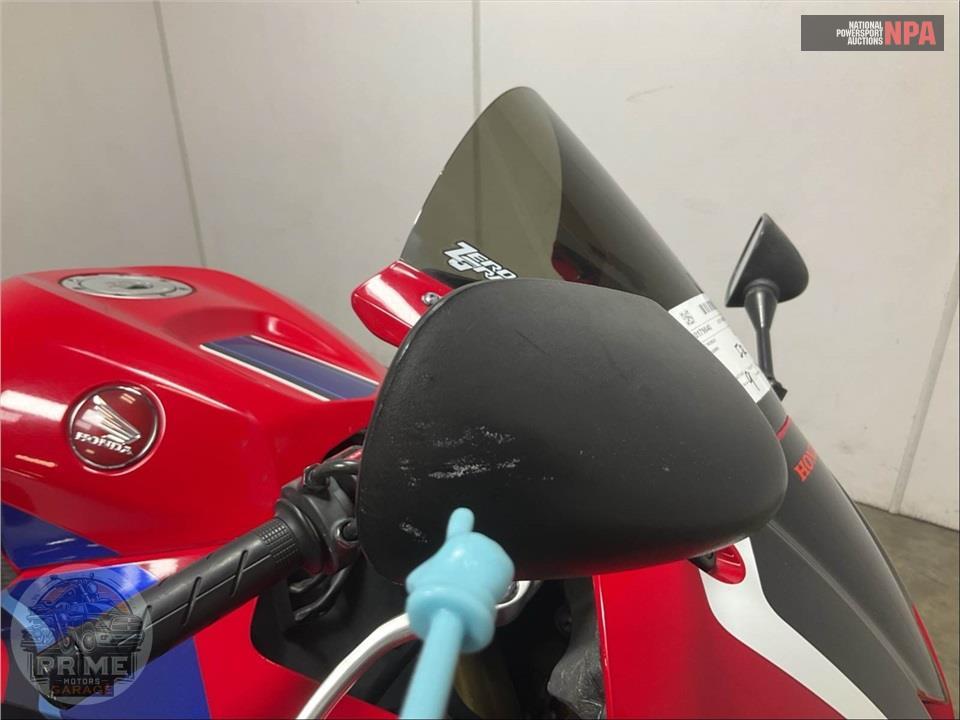 2022 Honda CBR600RR — фото 20