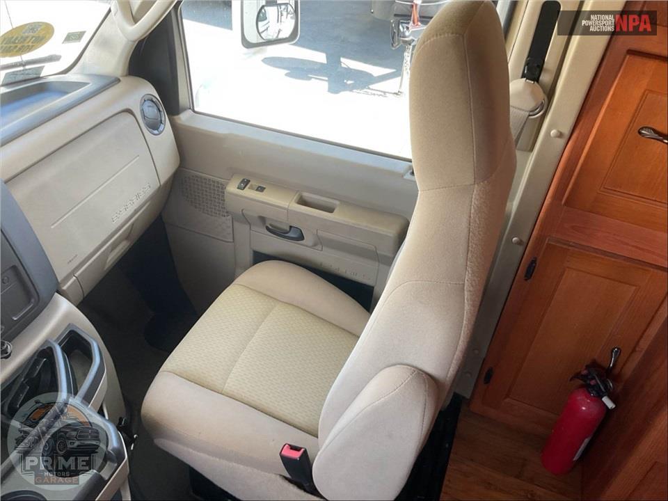 2011 Coachmen By Forest River M-31 FK FORD E45 - FREELANDER SERIES — фото 27