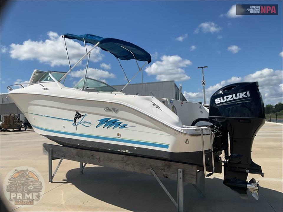 1997 Sea Ray Boats 21 DUAL CONSOLE(*) LAGUNA SERIES L=22/E=1-200HP SUZUKI OB — фото 3