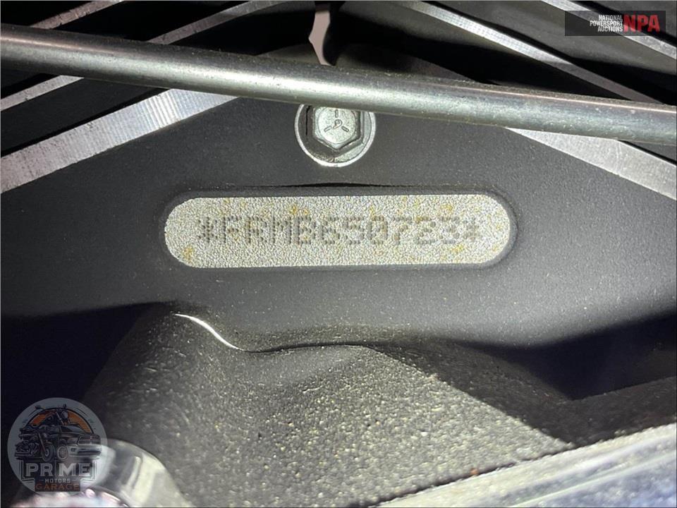 2011 Harley-Davidson FLHRC ROAD KING CLSC — фото 30