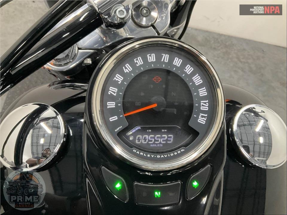 2020 Harley-Davidson FLSL SOFTAIL SLIM — фото 5