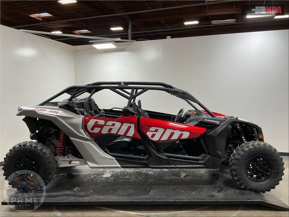 2025 Can-Am MAVERICK X3 MAX DS TURBO (RED & SILVER) — фото 1
