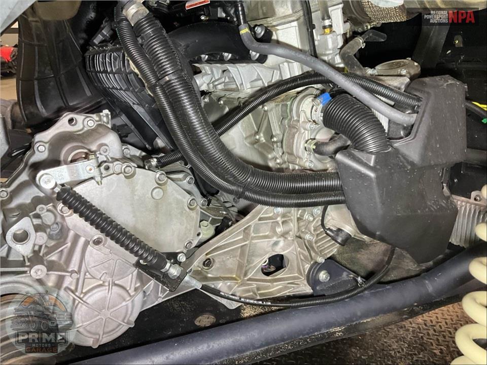 2022 Can-Am MAVERICK X3 MAX RS TURBO RR — фото 8